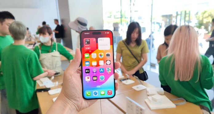 Apple to assemble iPhone 16 Pro models in India, boosting local production