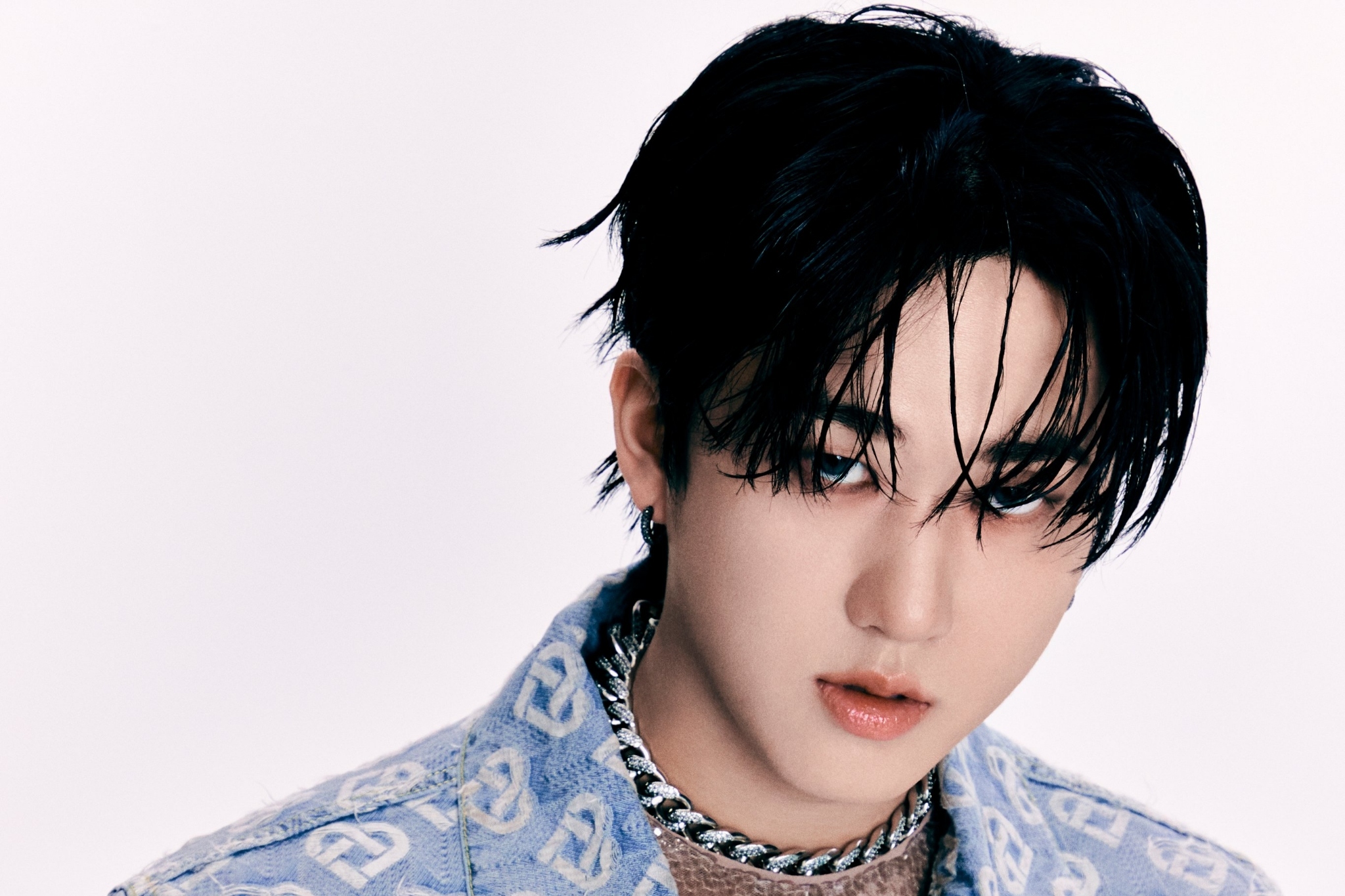 Stray Kids’ Changbin unveils solo track “ULTRA” in SKZHOP HIPTAPE ‘HOP’