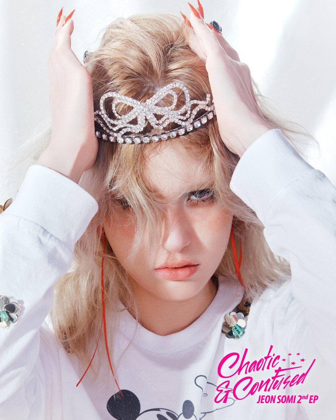 Jeon Somi announces comeback with 2nd EP 'Chaotic & Confused'